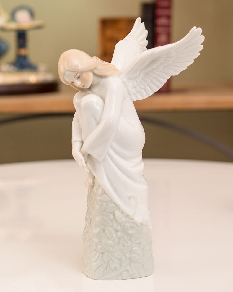 Victorian Lady - Fine Porcelain Figurine