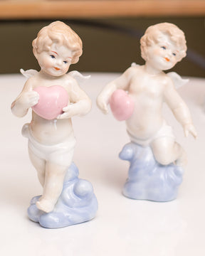 Fine Porcelain Figurine - Set of 2