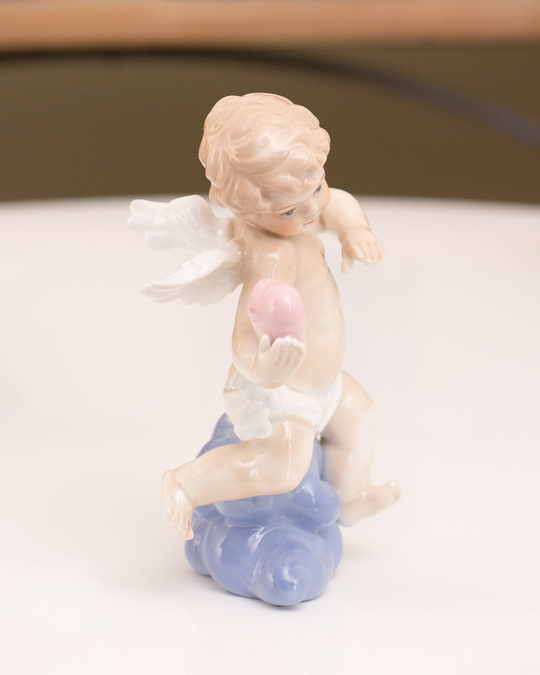 Fine Porcelain Figurine - Set of 2