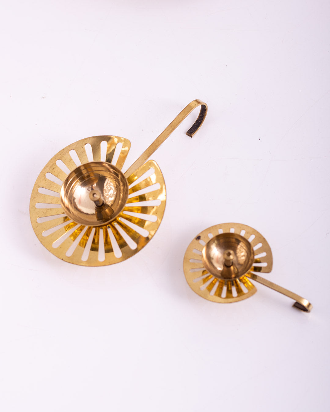 Bringing Light to Worship: Aarti Diya with Stand - Set of 2