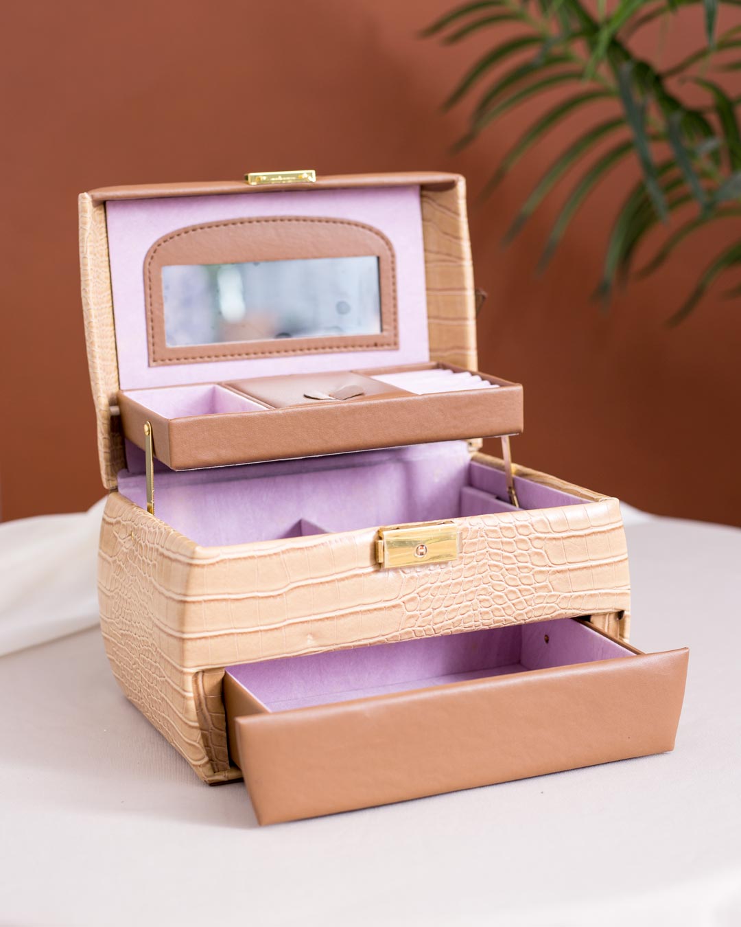 'Trinket Trove' The Jewelry Storage Box - Brown