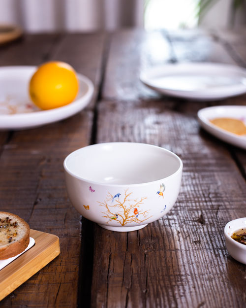 “Hummingbird” White Katori - The Decor Kart