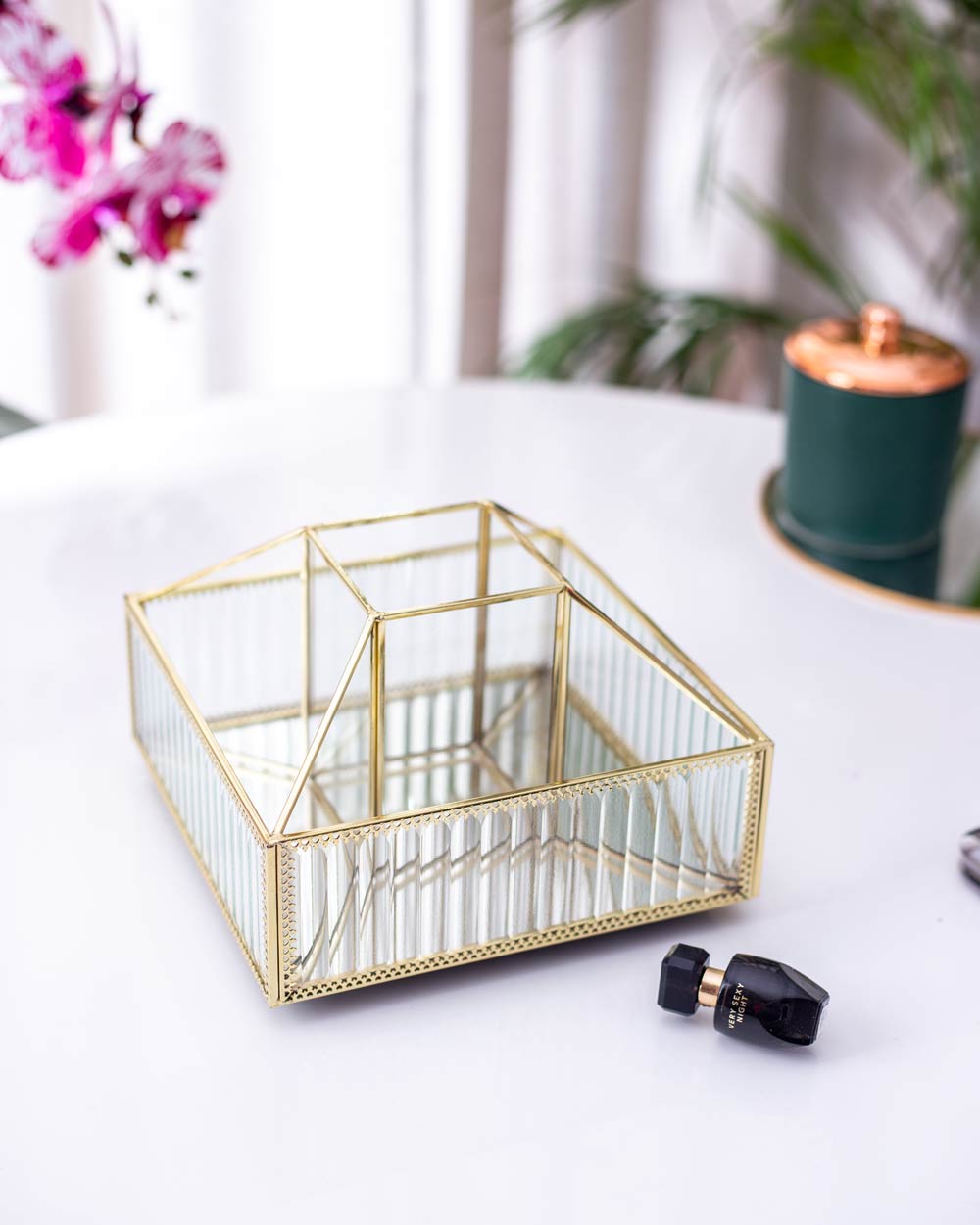 Striking Mirrored 5 Compartment Vanity Organiser