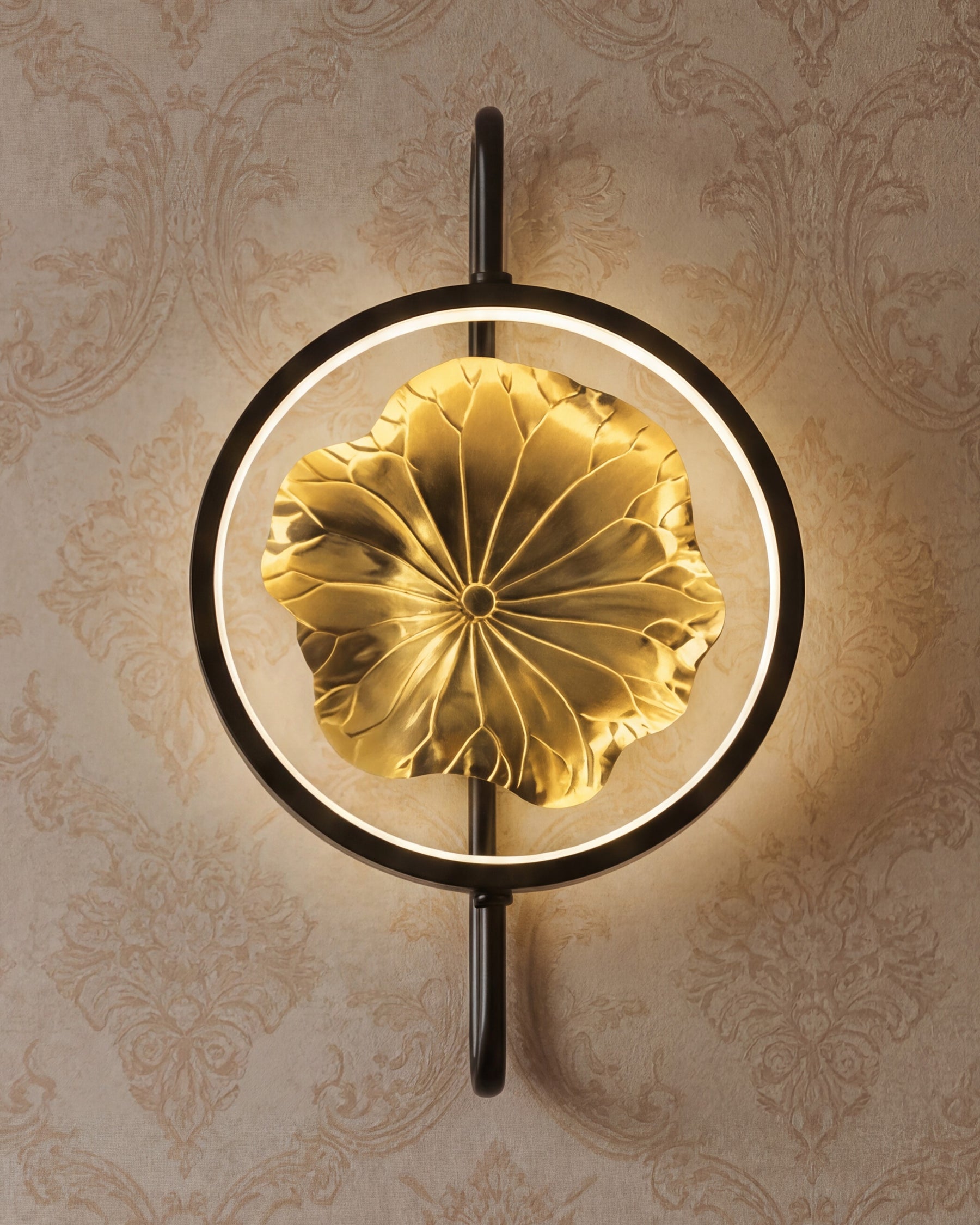 Golden Bloom Halo Wall Light 