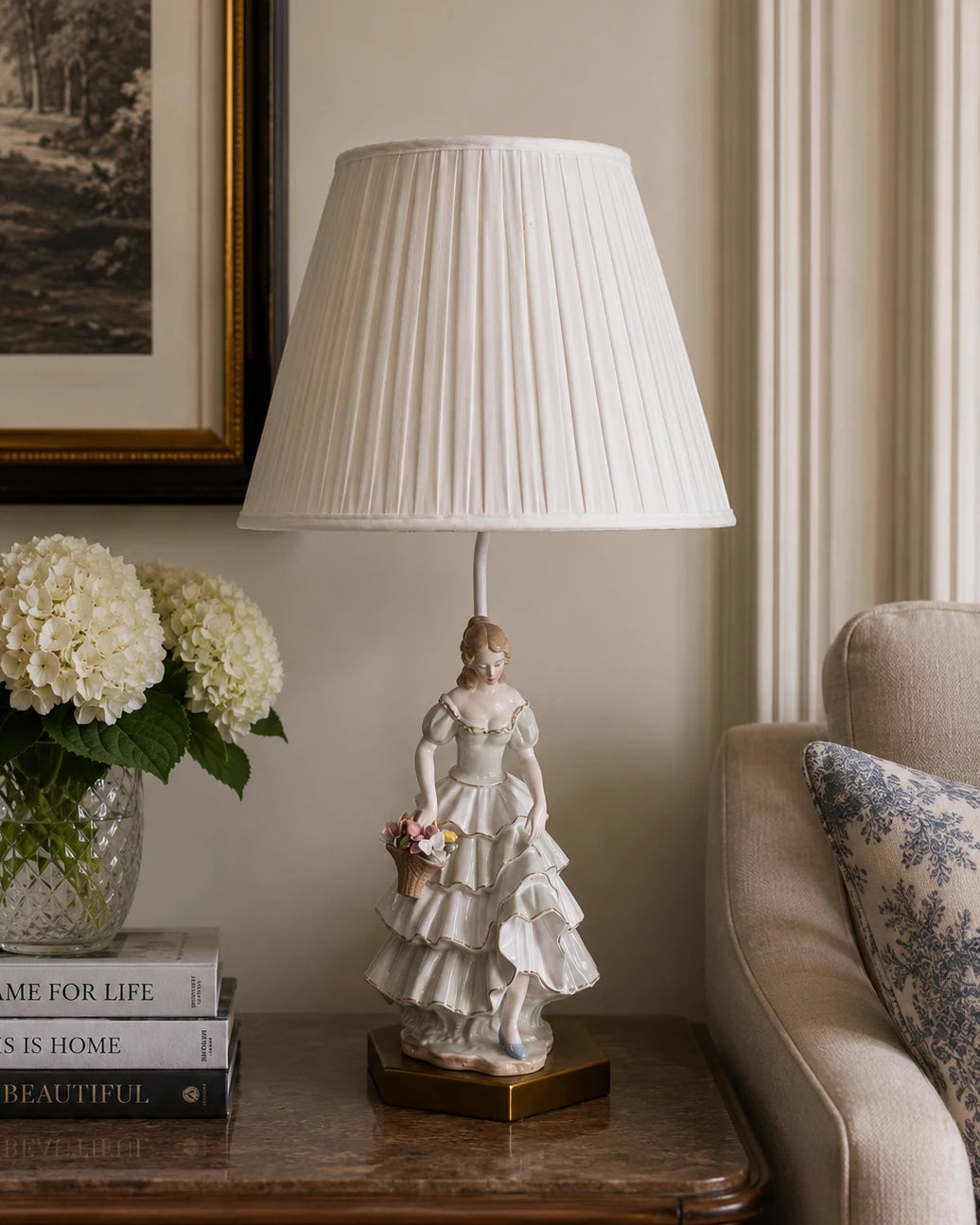 Lady Seraphina Figurine Lamp 