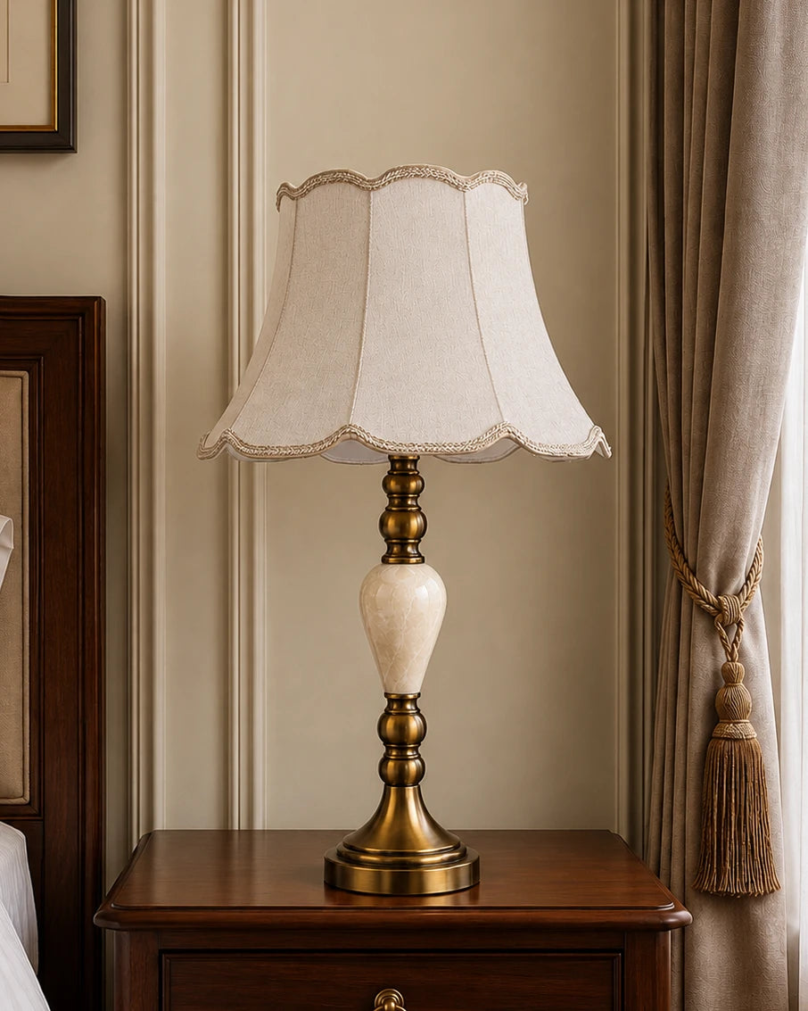The Heritage Scalloped Table Lamp 