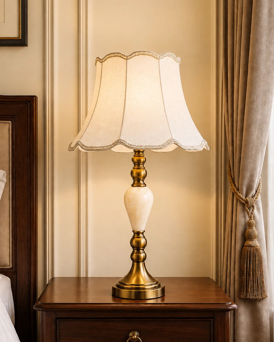 The Heritage Scalloped Table Lamp 