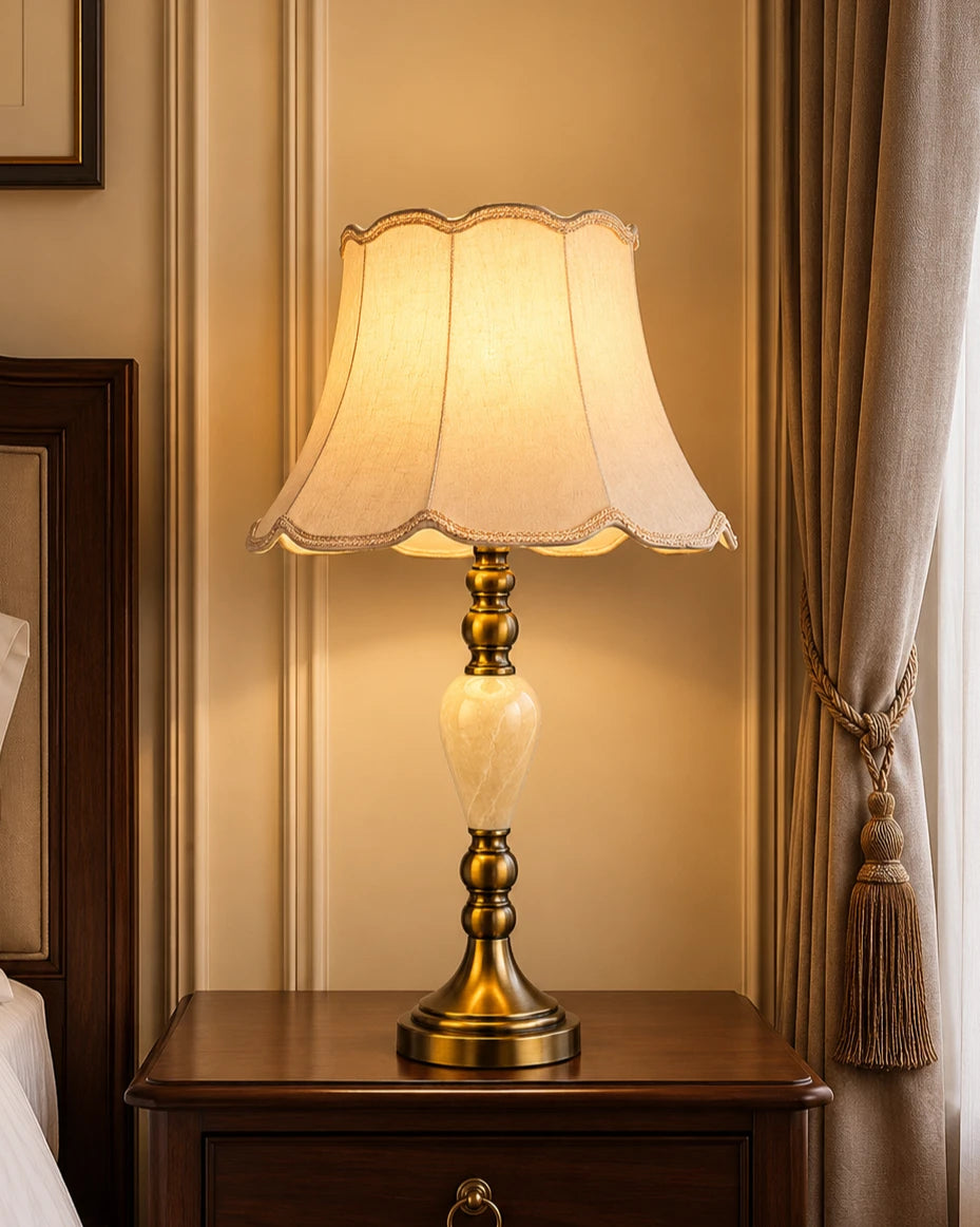 The Heritage Scalloped Table Lamp 
