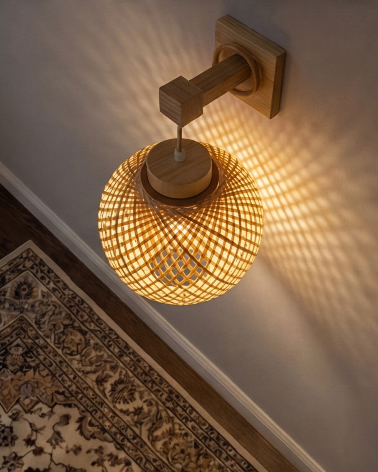 Wooden Basket Wall Light 