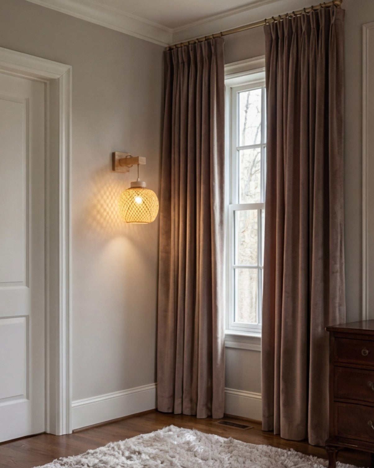 Wooden Basket Wall Light 