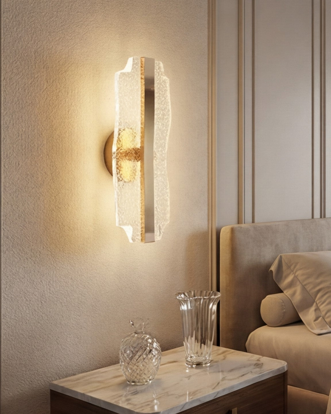Crystal Edge Wall Light 