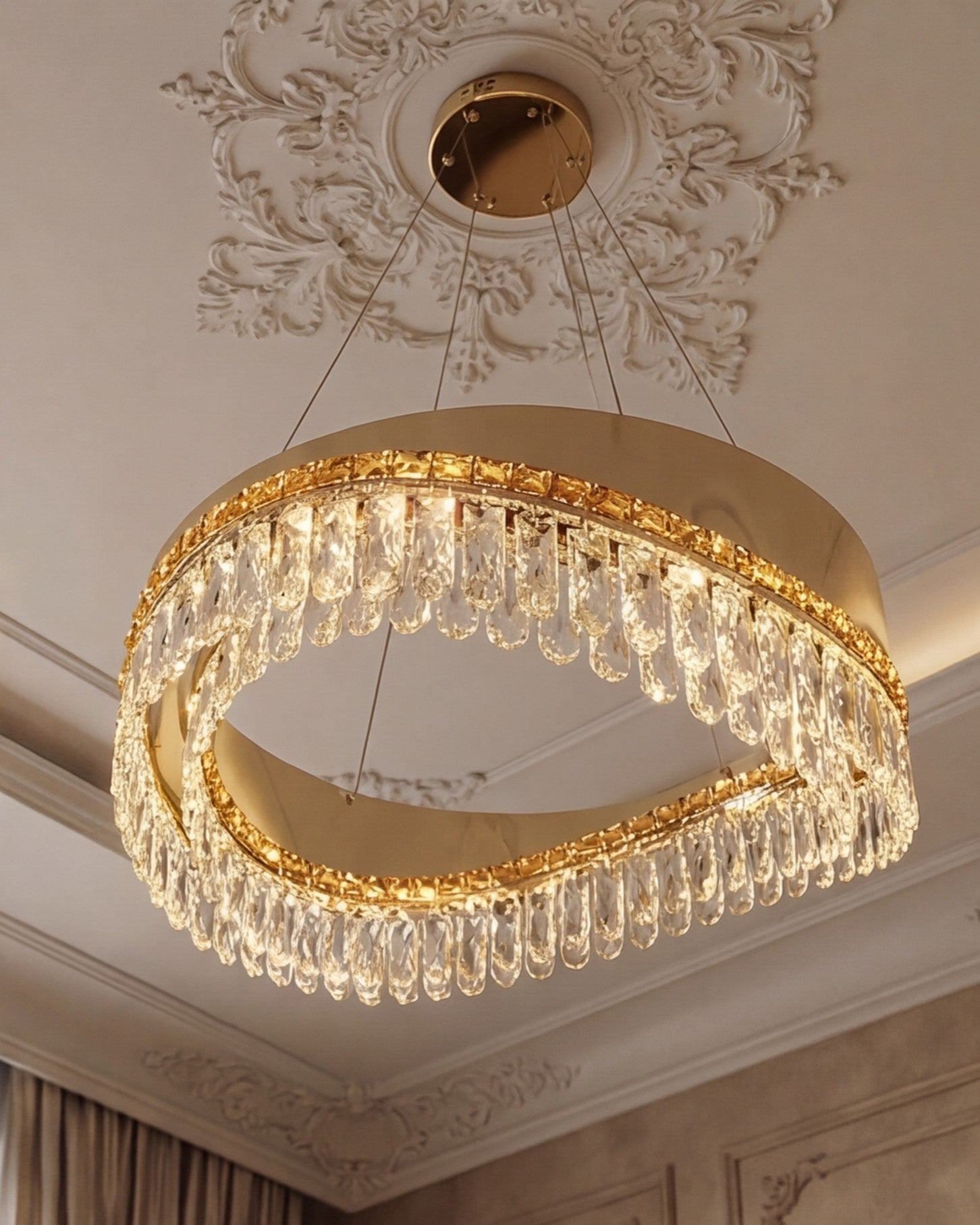 Gildora Veil Crystal Chandelier 