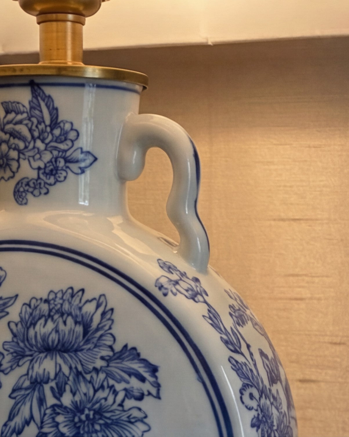 Blue & White Floral Table Lamp 