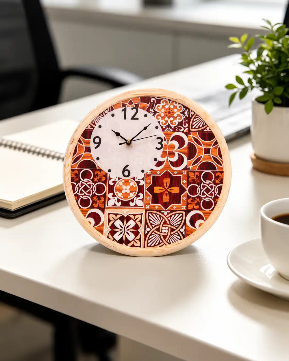 'Ticking Treasures' Decorative Table Clock