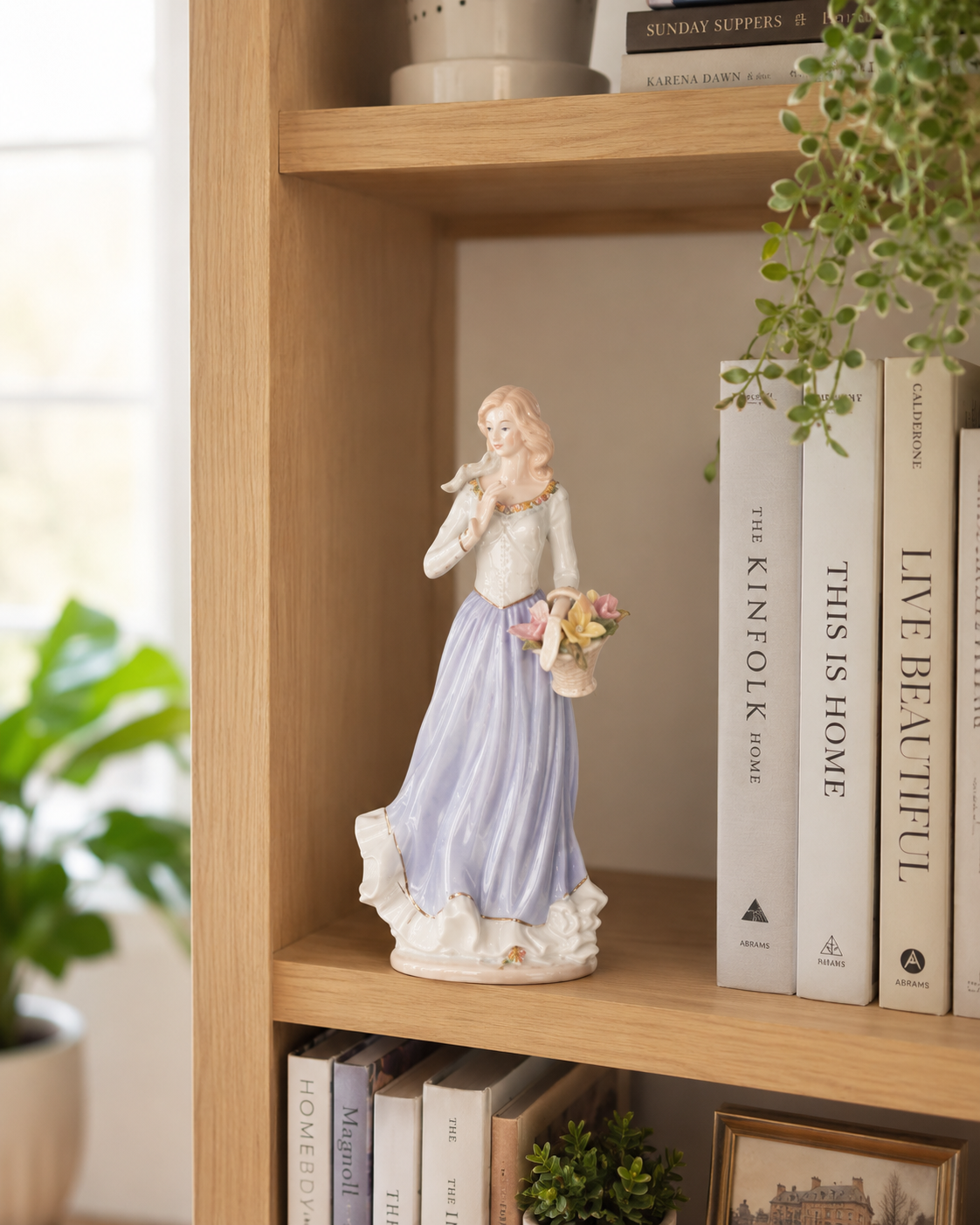 Victorian Lady - Fine Porcelain Figurine 