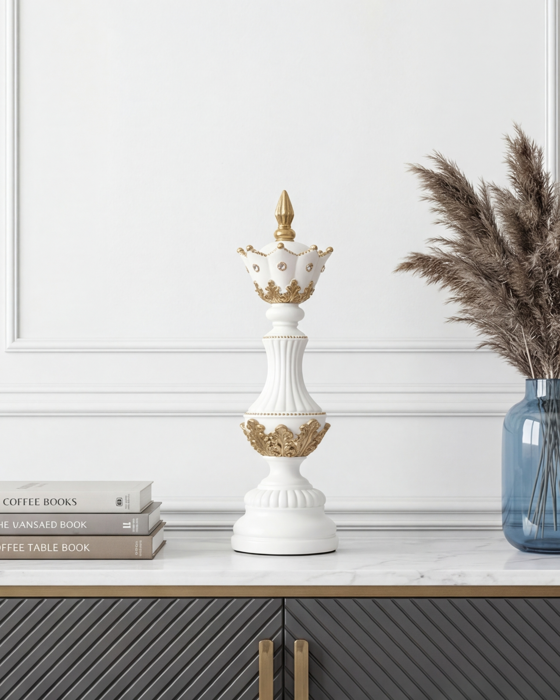 Imperial Crown Decorative Chess Queen - White