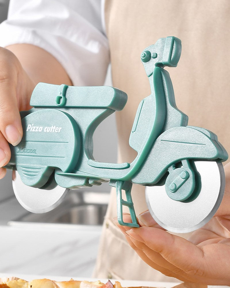 Pizza Cutter - Scooter 
