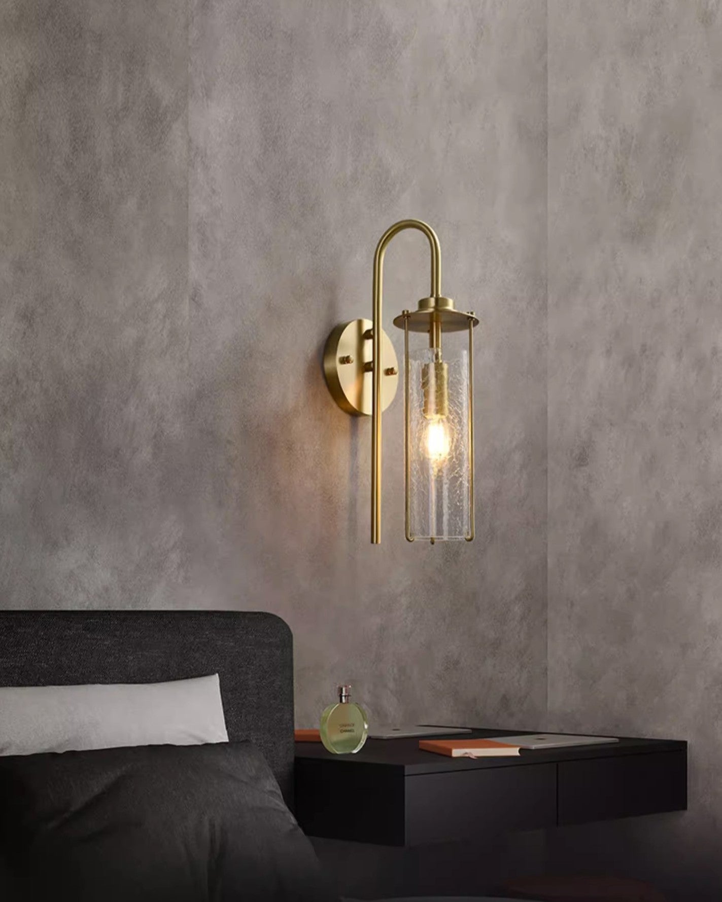 Luxury Avner Clear Crystal Wall Light 