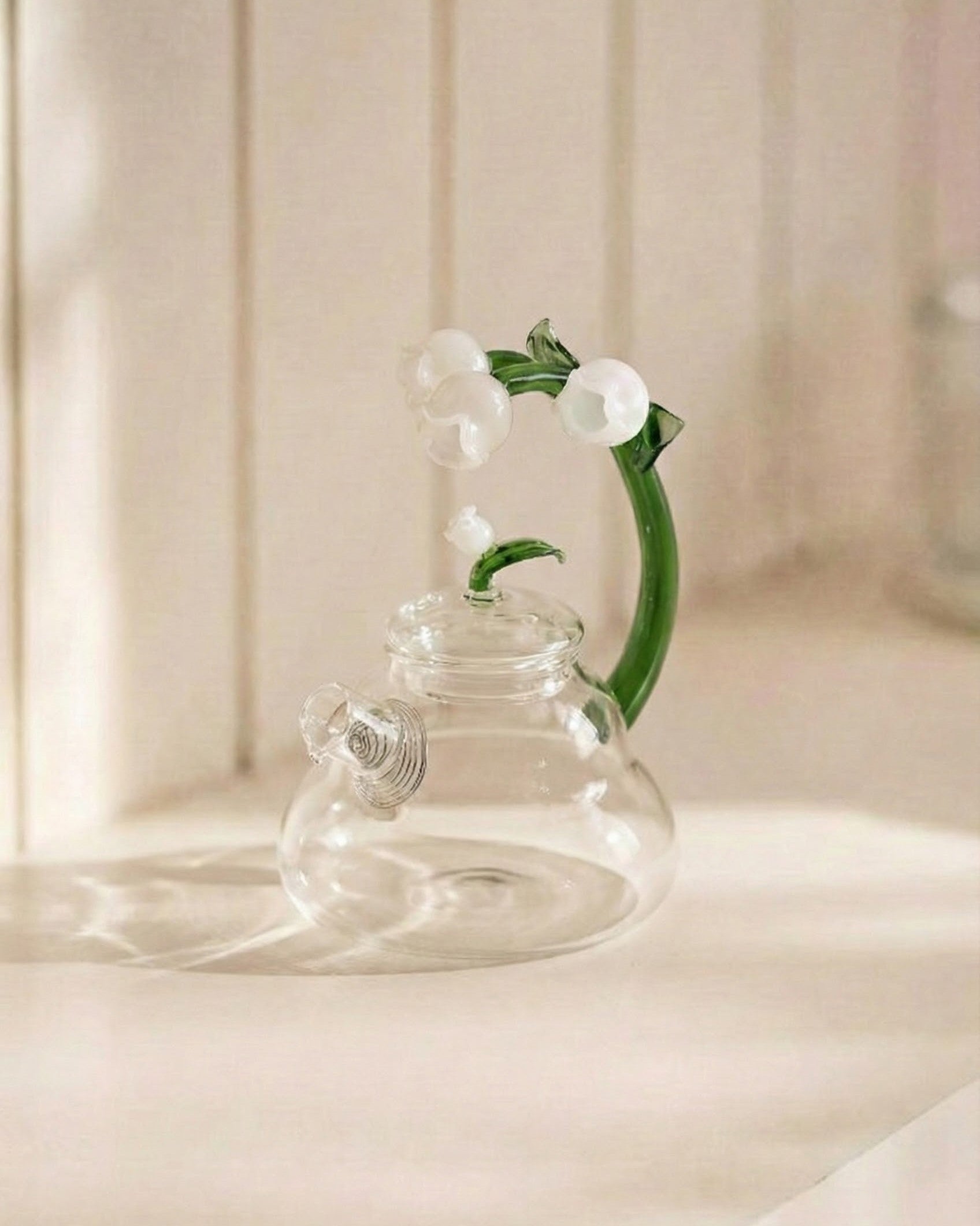 Lily Bloom Glass Teapot 
