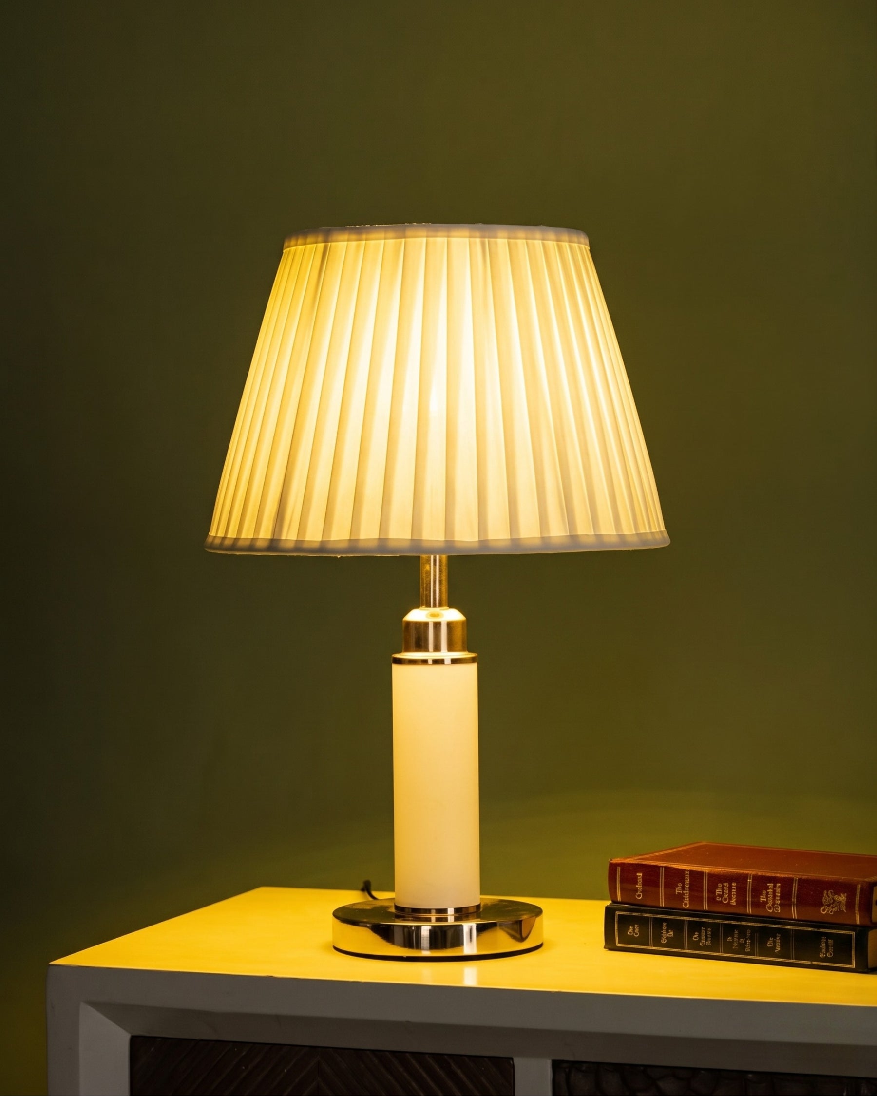 Medieval Bauhaus Table Lamps - White 
