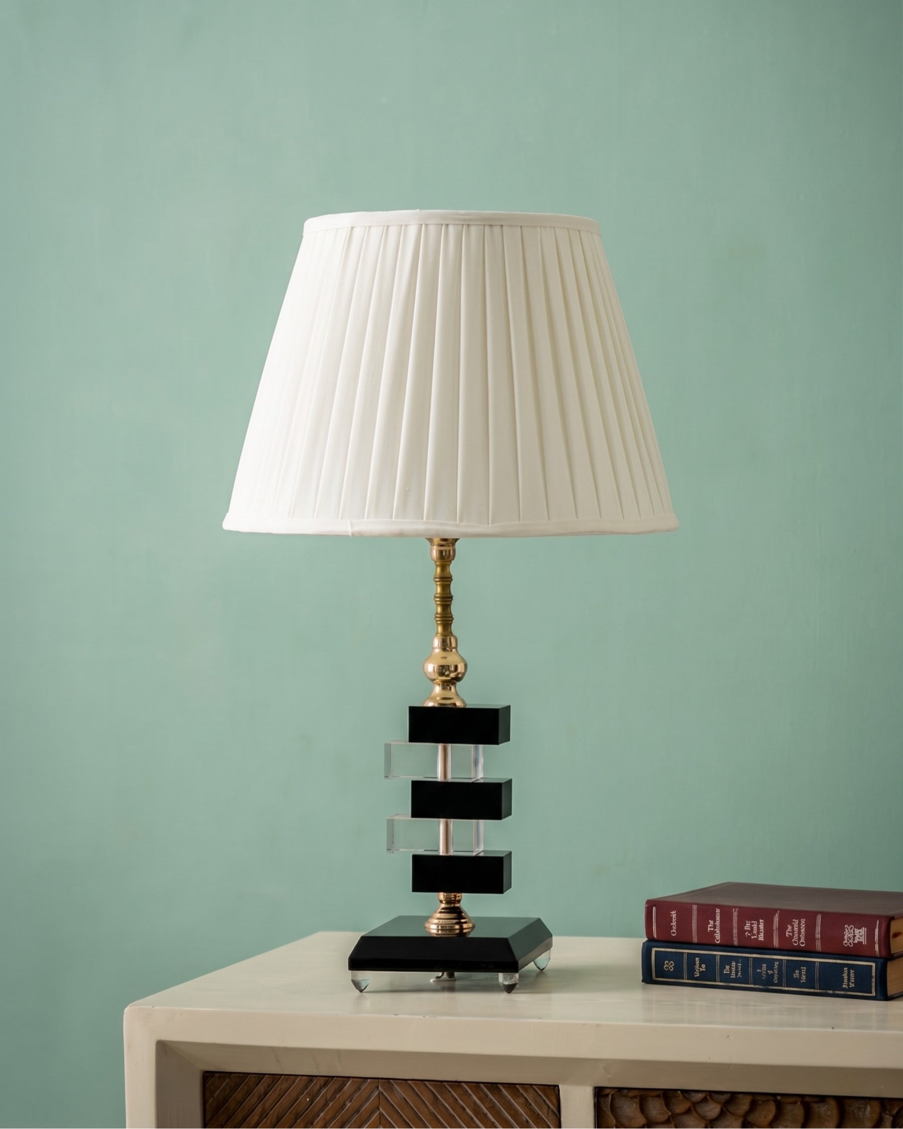 Brilliant Glow Crystal Glass Table Lamp 