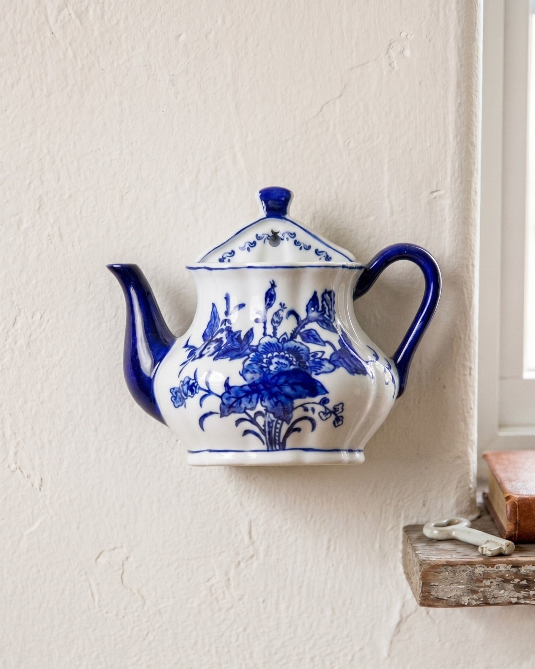 Wall Mounted Planter Kettle: Style 6 