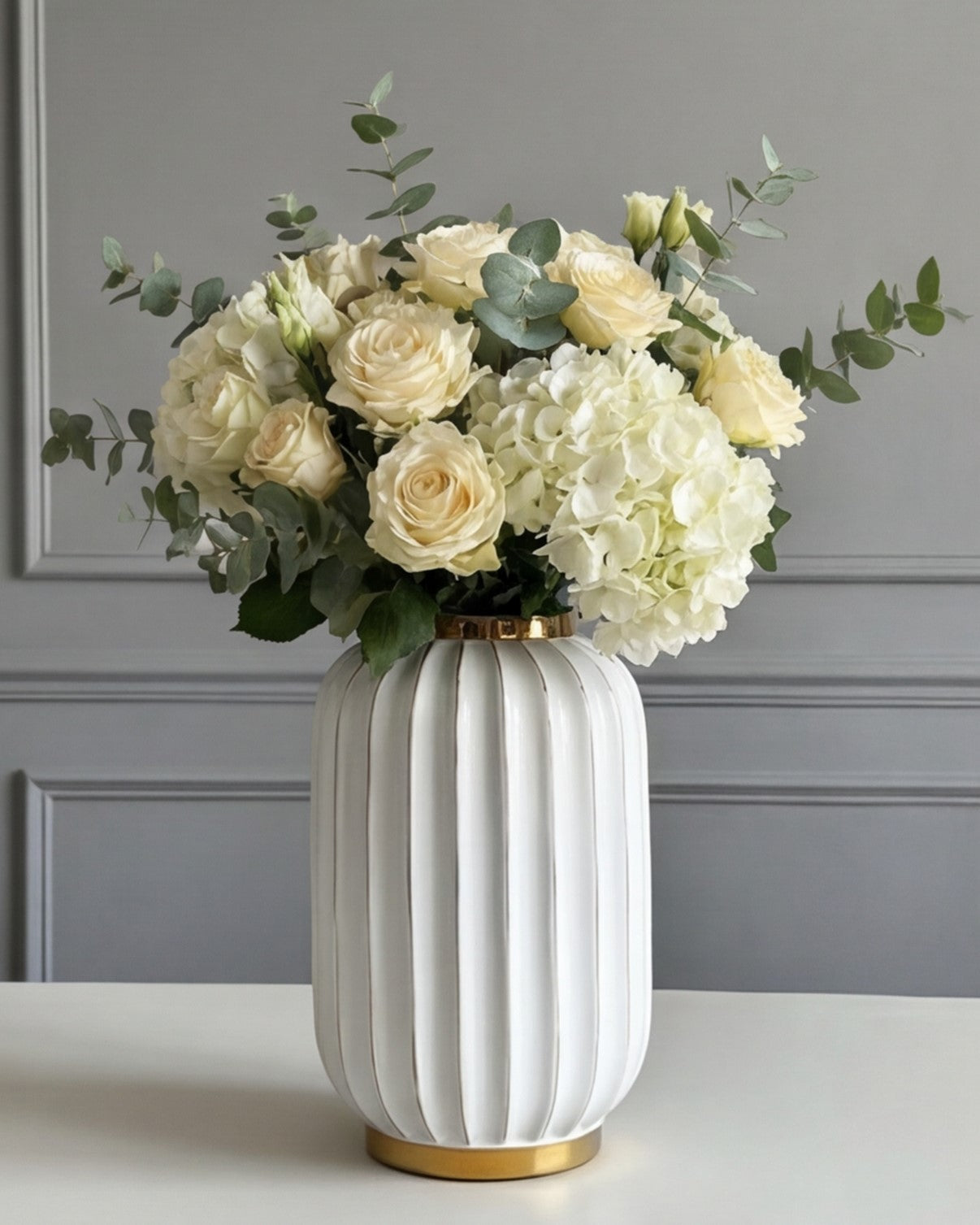 Ivory Ribbed Flower Vase - White 
