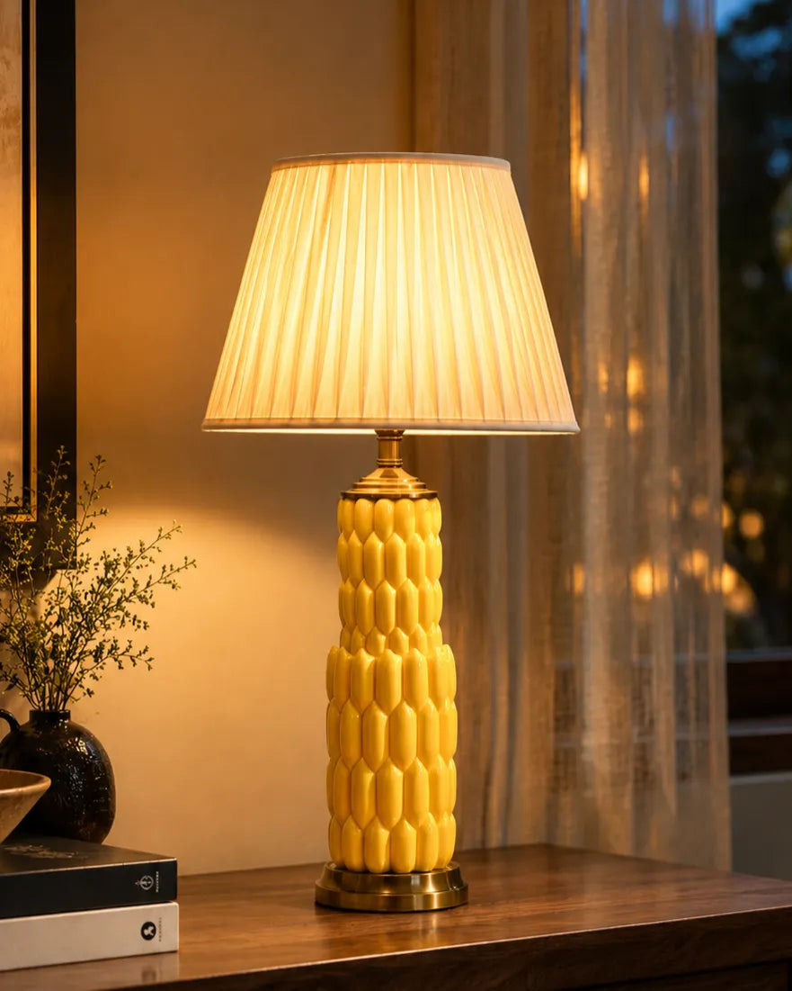 Banana Bunch Ceramic Table Lamp