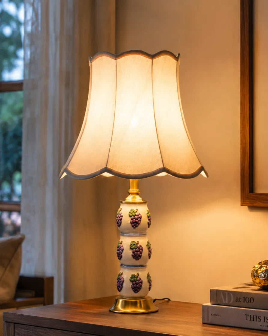 Graceful Grapes Condiment Table Lamp 