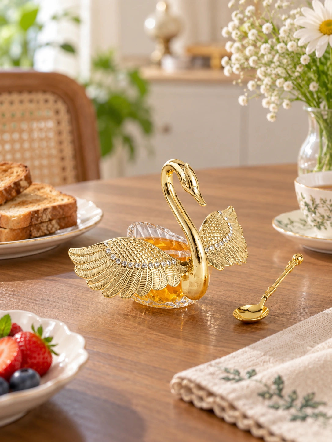 Swan-Shaped Honey Pot With Spoon '200 ML' - Gold