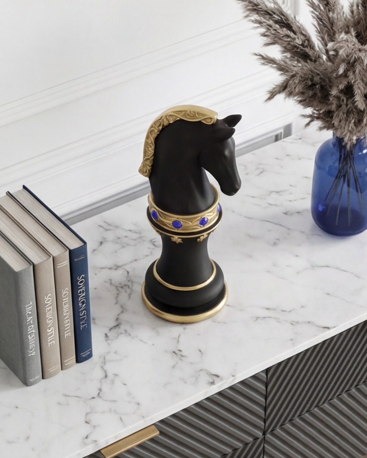 Royal Stallion Chess Kinght Decorative Figurine - Black 