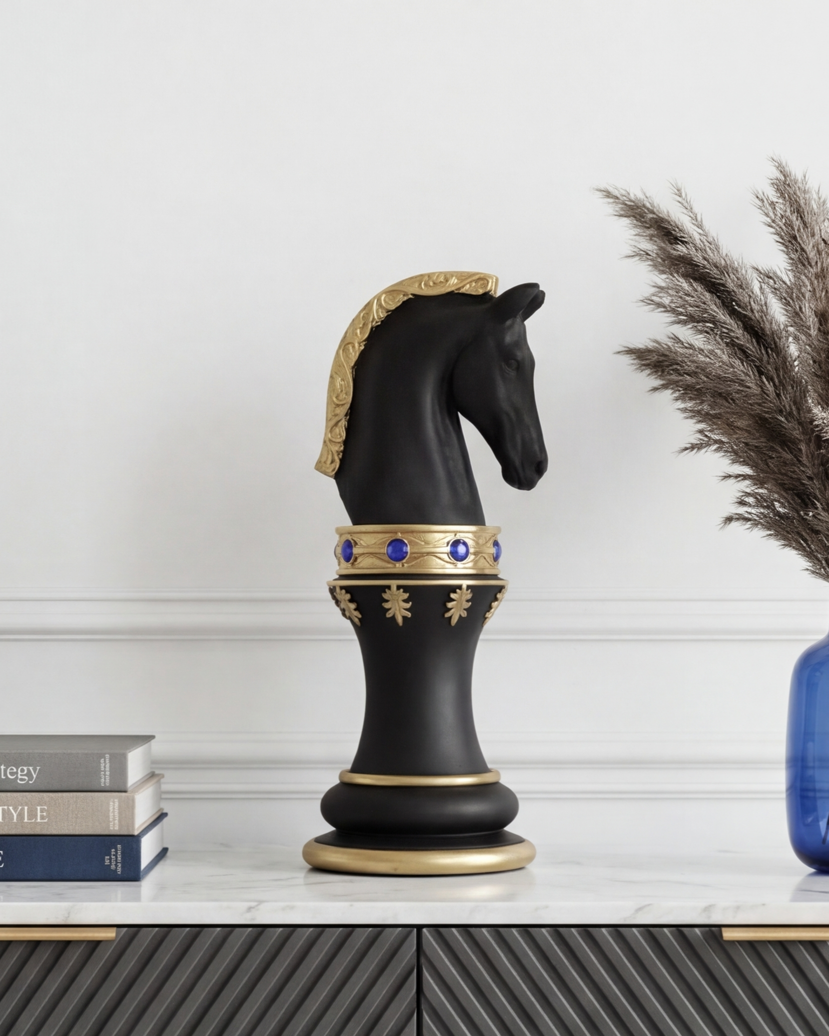 Royal Stallion Chess Kinght Decorative Figurine - Black 