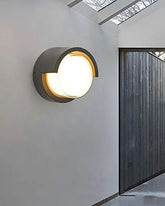 Lumo Round Outdoor Wall Light 