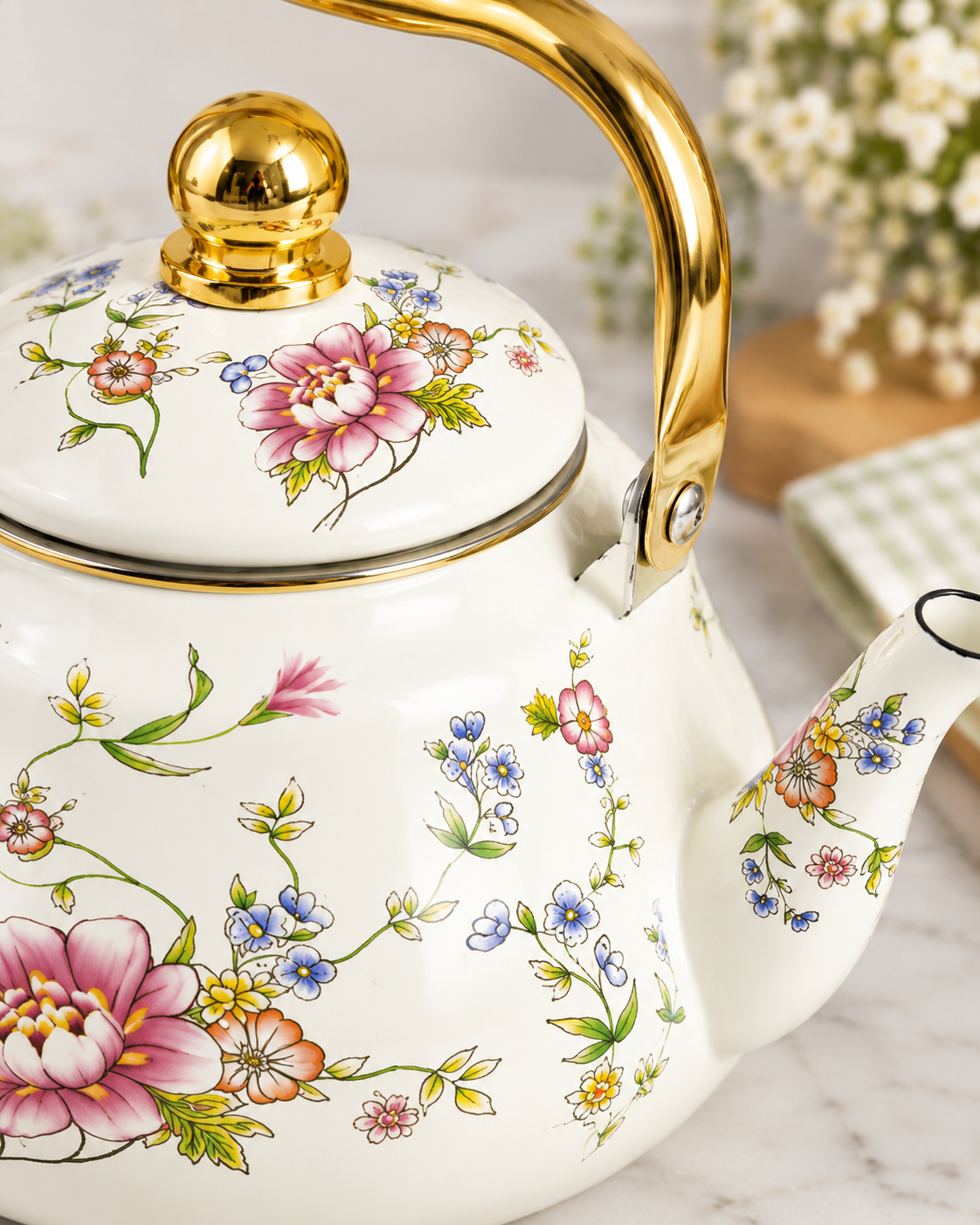 Spring Garden Floral Kettle