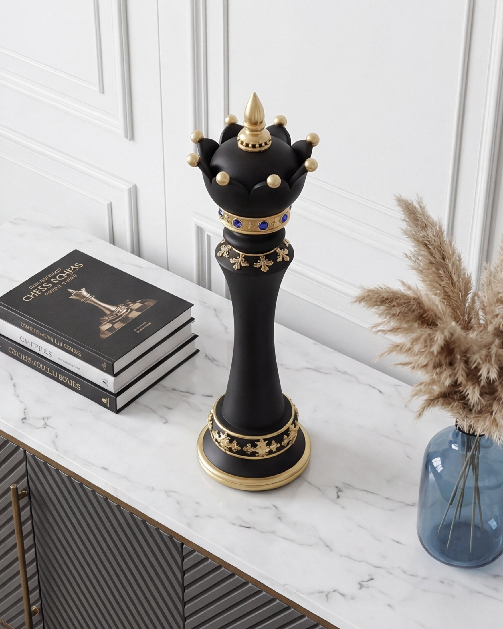 Imperial Crown Decorative Chess Queen - Black 