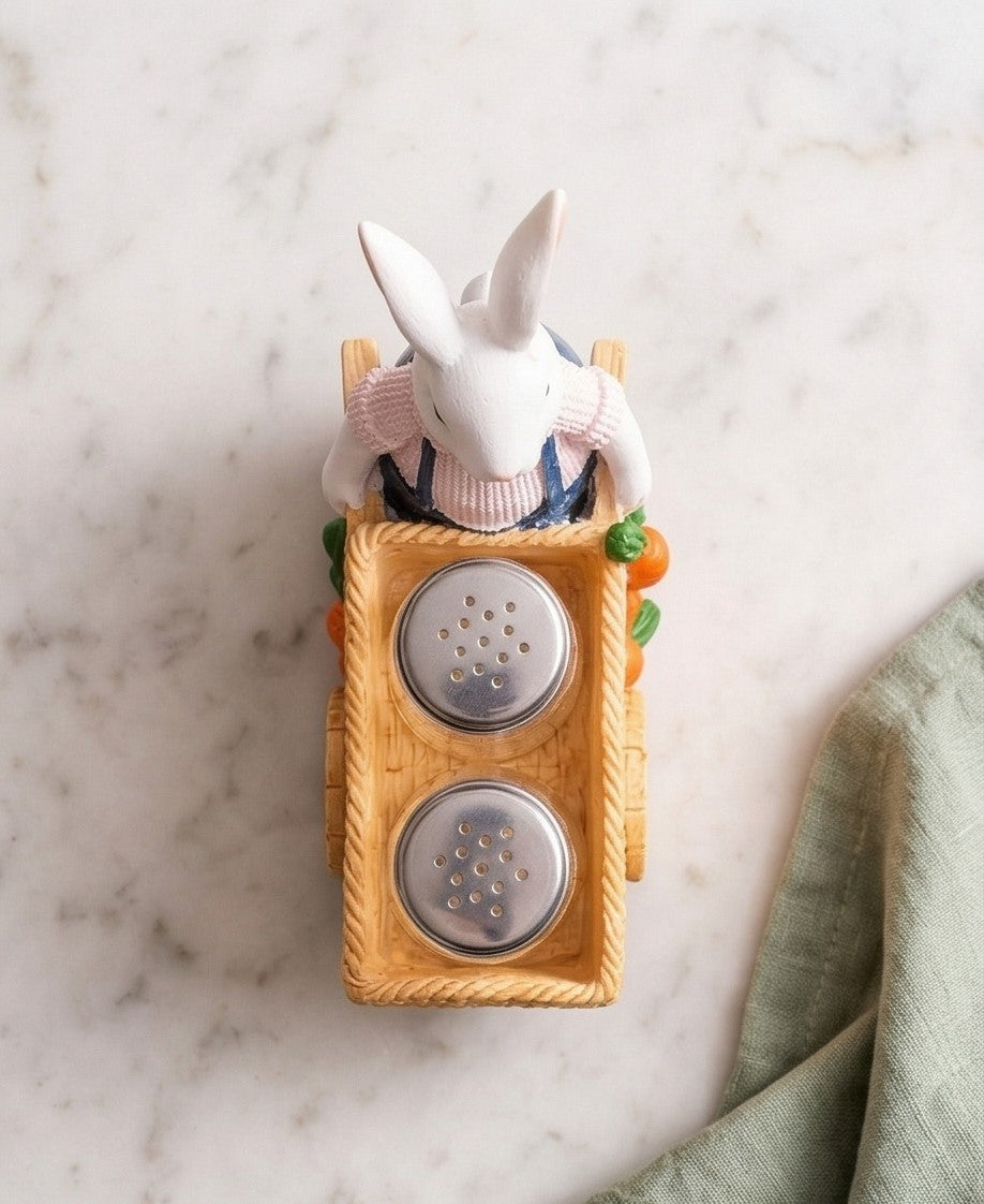 Bunny’s Garden Salt & Pepper Shaker Set - Pink 