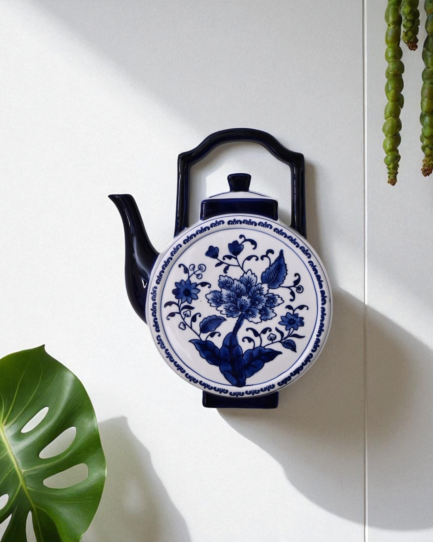 Wall Mounted Planter Kettle: Style 1 