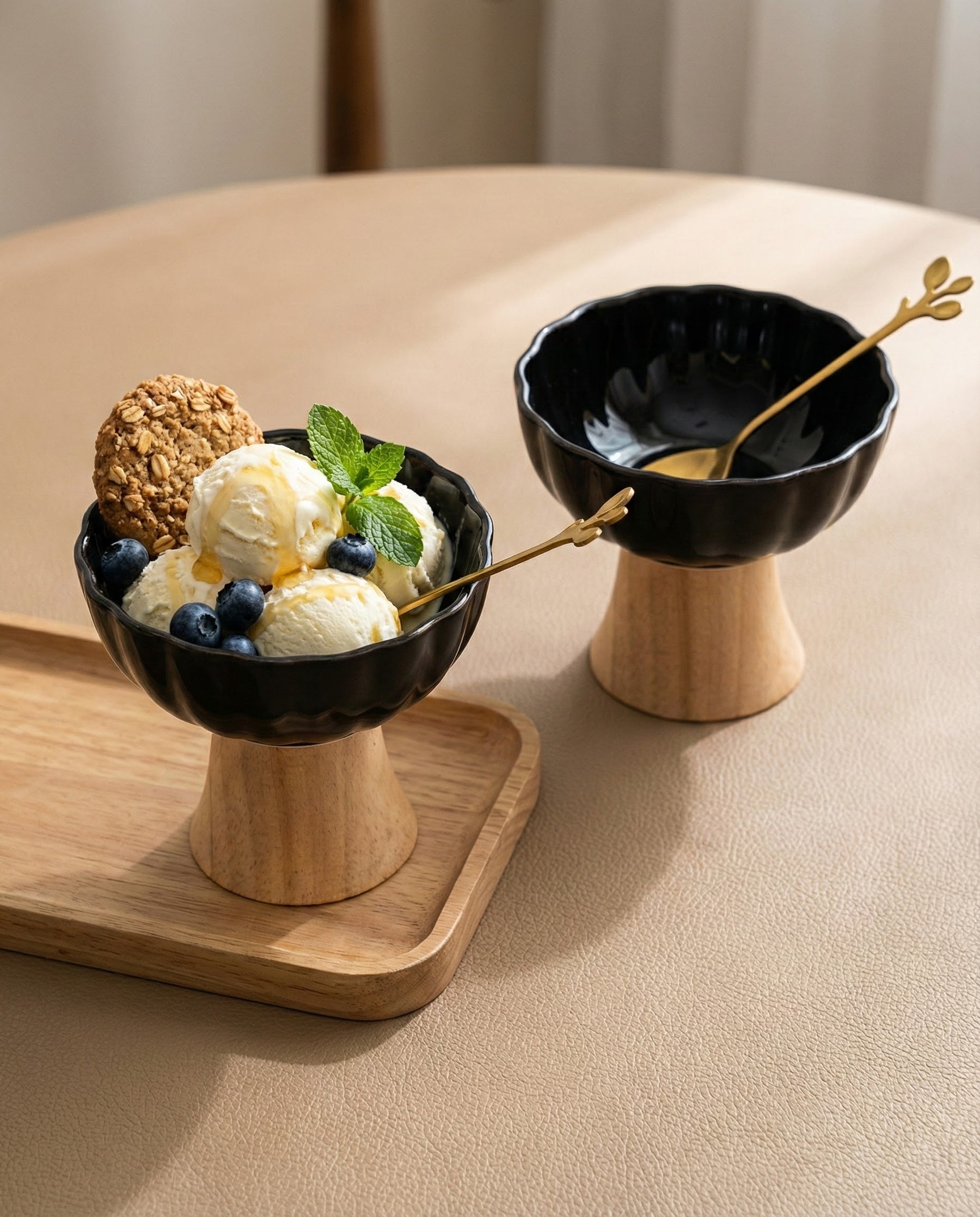 Ceramic + Wood Dessert Bowl - Black 