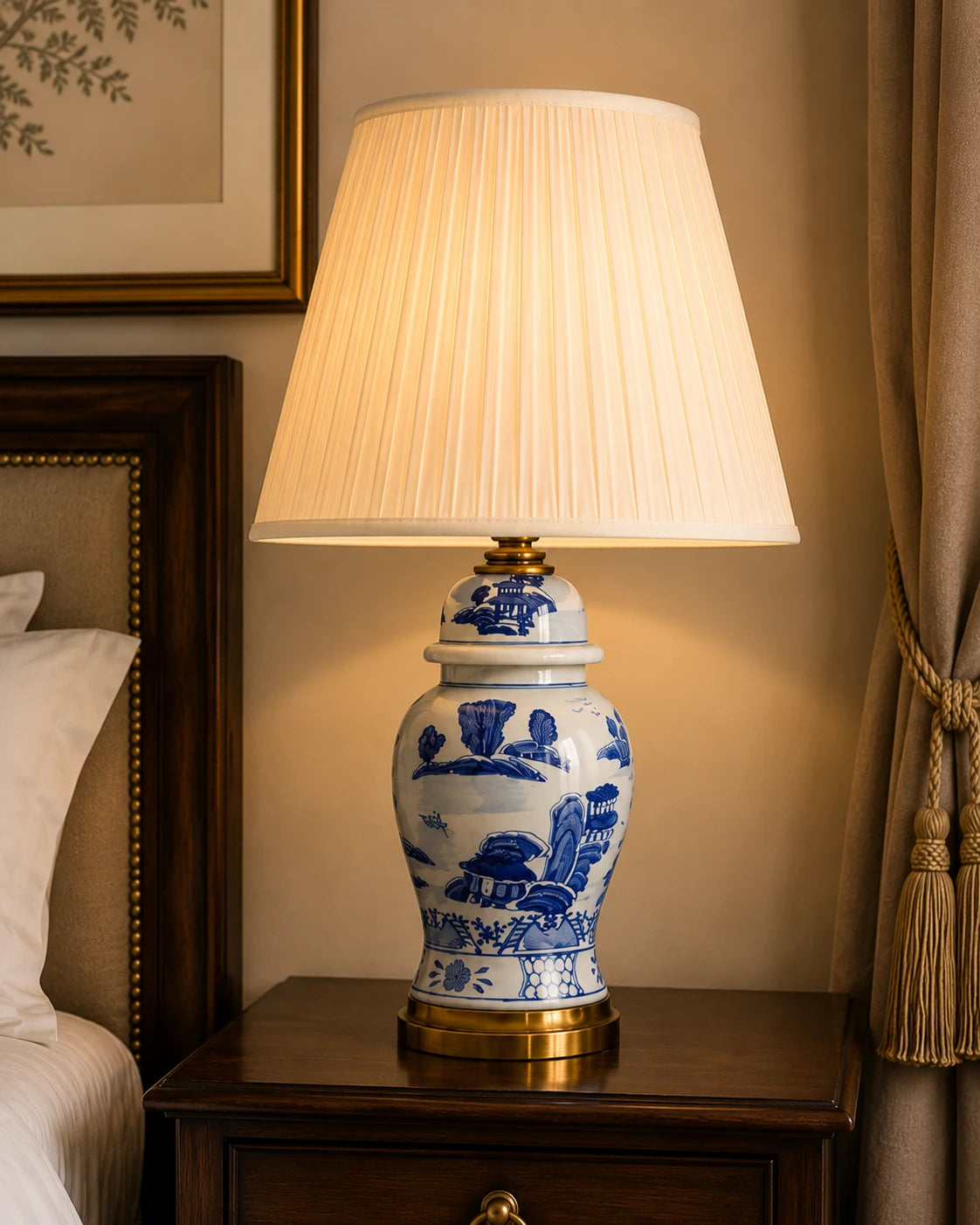 Heritage Blue & White Table Lamp