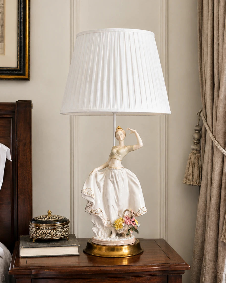 Primavera Lady Figurine Lamp 