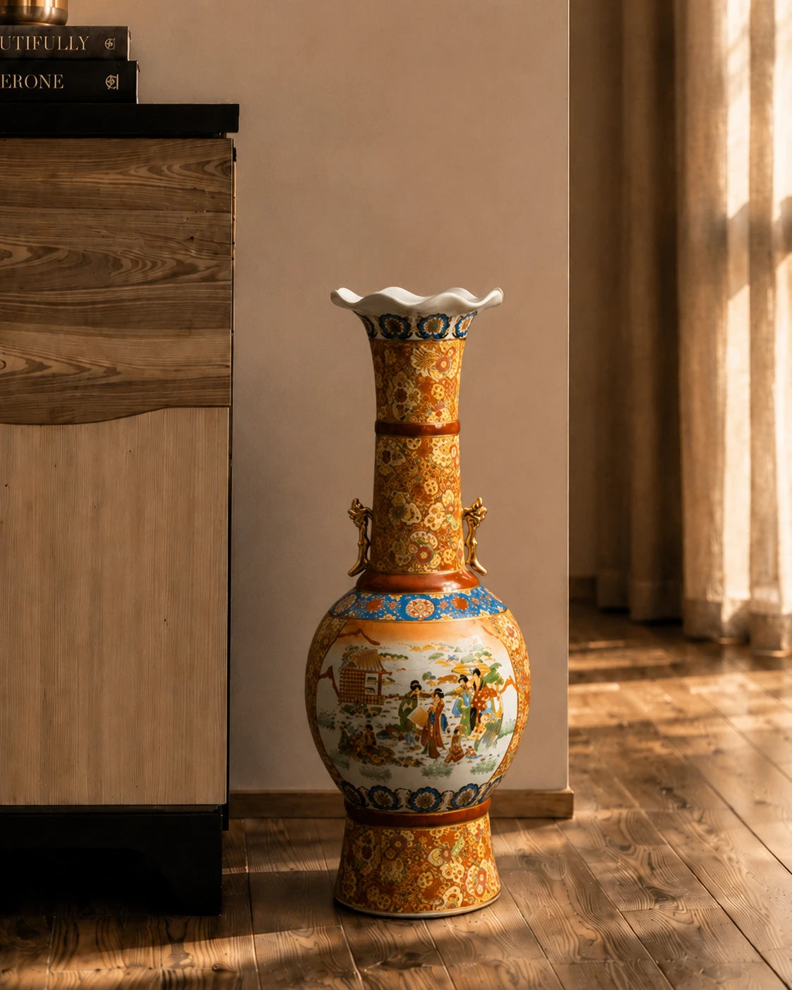 Imperial Court Heritage Tall Vase - Small