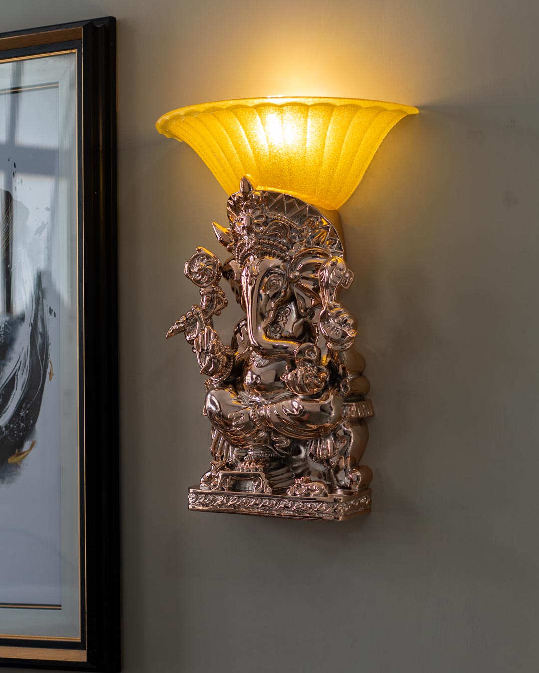 Traditional Wall Sconce - The Decor Kart
