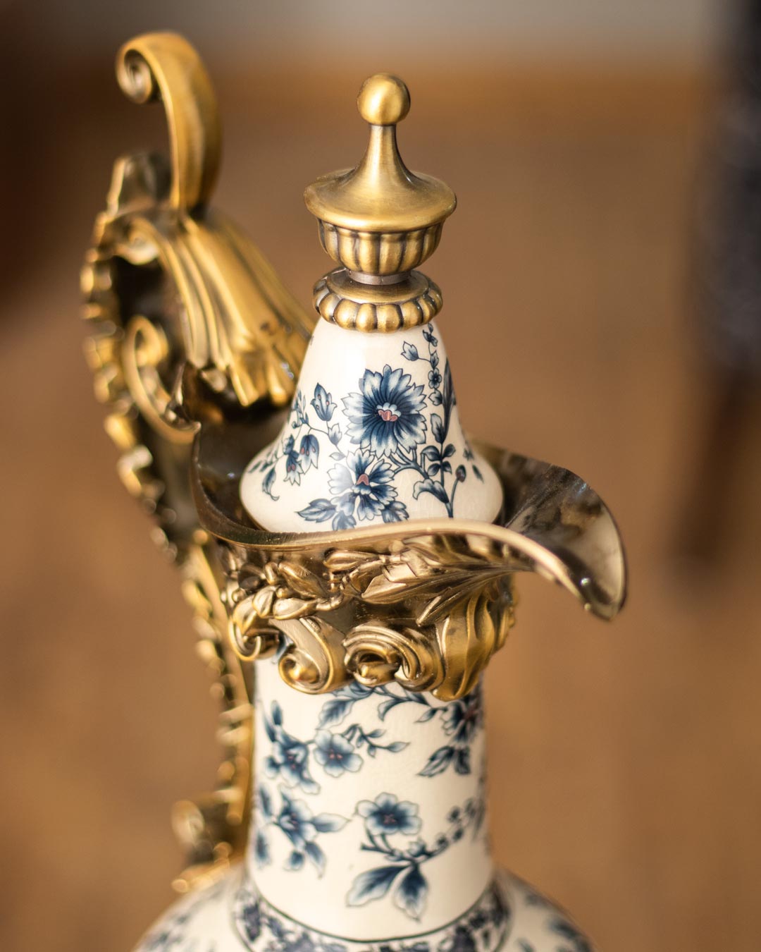 'Staffordshire' Victorian Ornamental Lidded Vase - The Decor Kart
