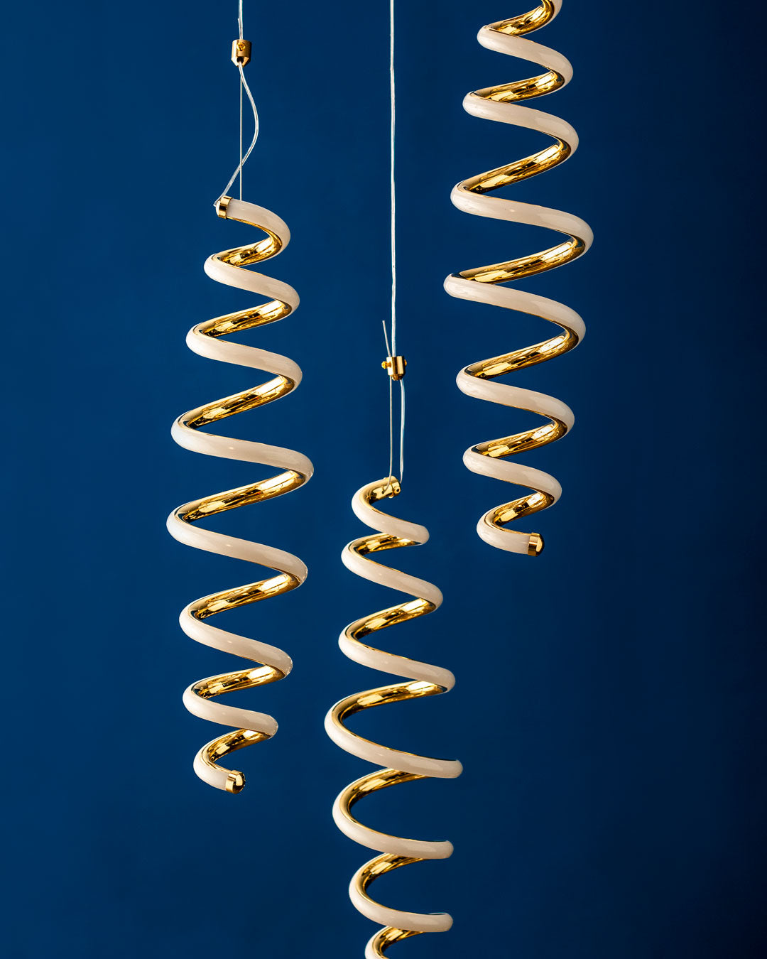 Spiral Hanging Pendant Light (Remote Control)
