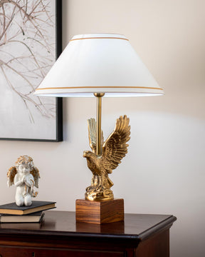 The Eagle Table Lamp - The Decor Kart 