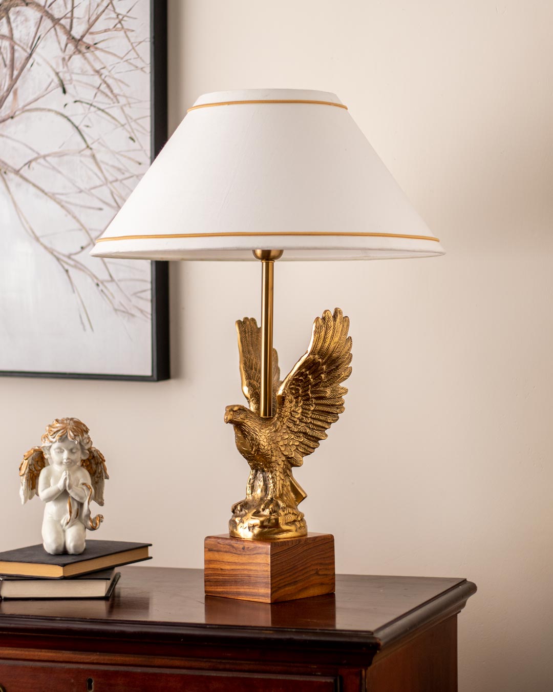 The Eagle Table Lamp - The Decor Kart 