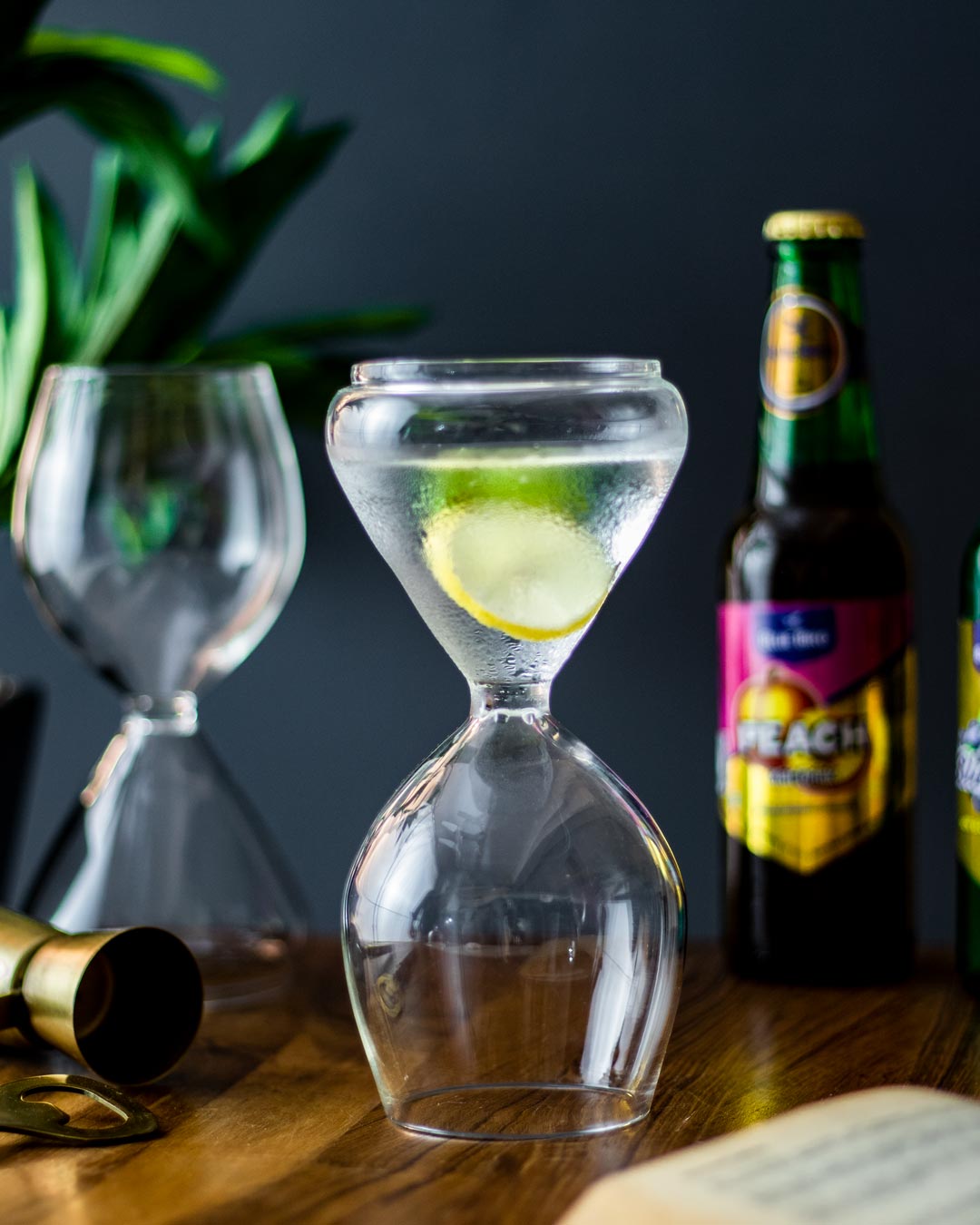 Hourglass Cocktail Glass - Set of 2 - The Decor Kart 
