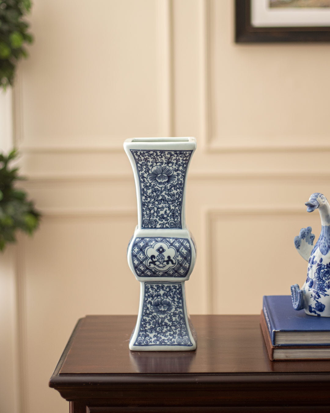 Classic Blue & White Porcelain Vase - The Decor Kart