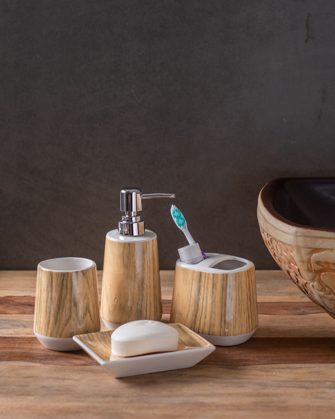 Marbleised Bath Set - Brown