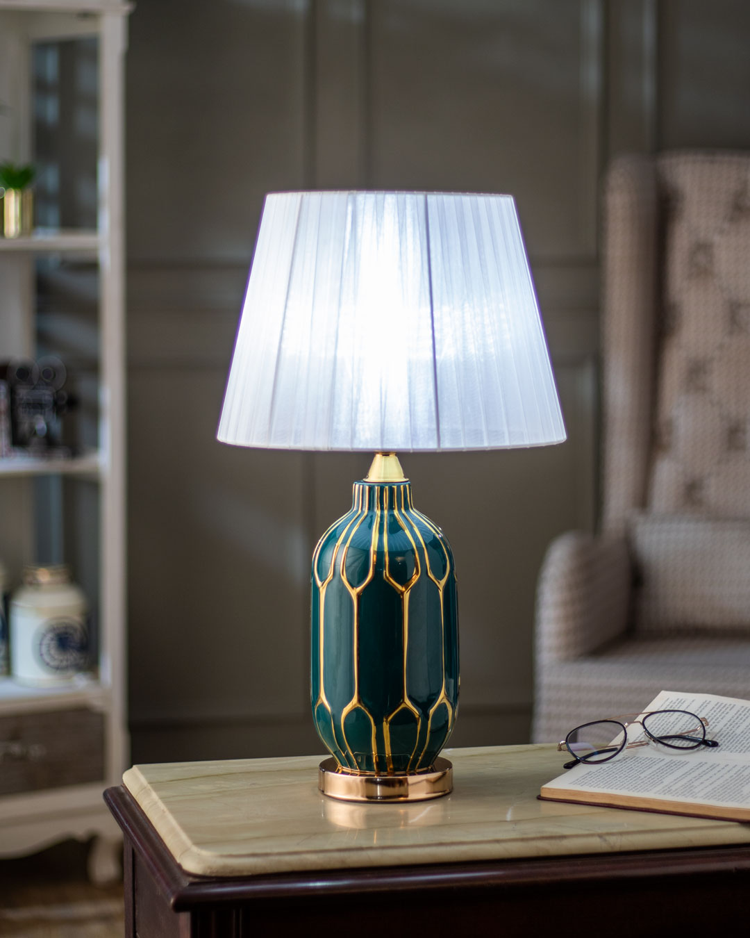Asteria Porcelain Table Lamp - Green